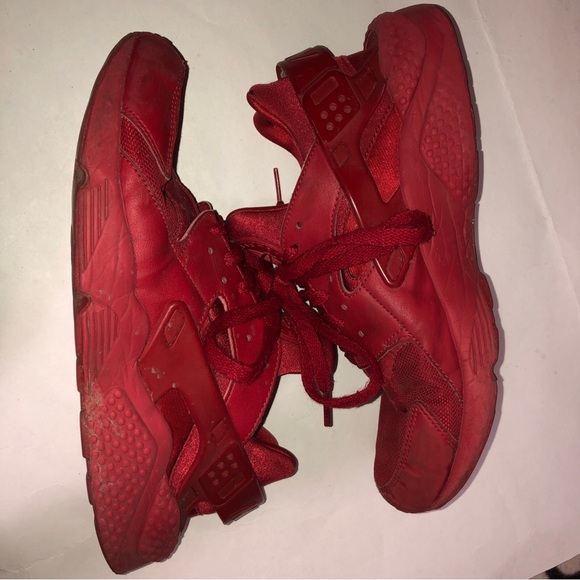 Nike Mens Size 9 Air Huarache Triple Red Running Sneakers Shoes 318429-660 - Picture 8 of 9